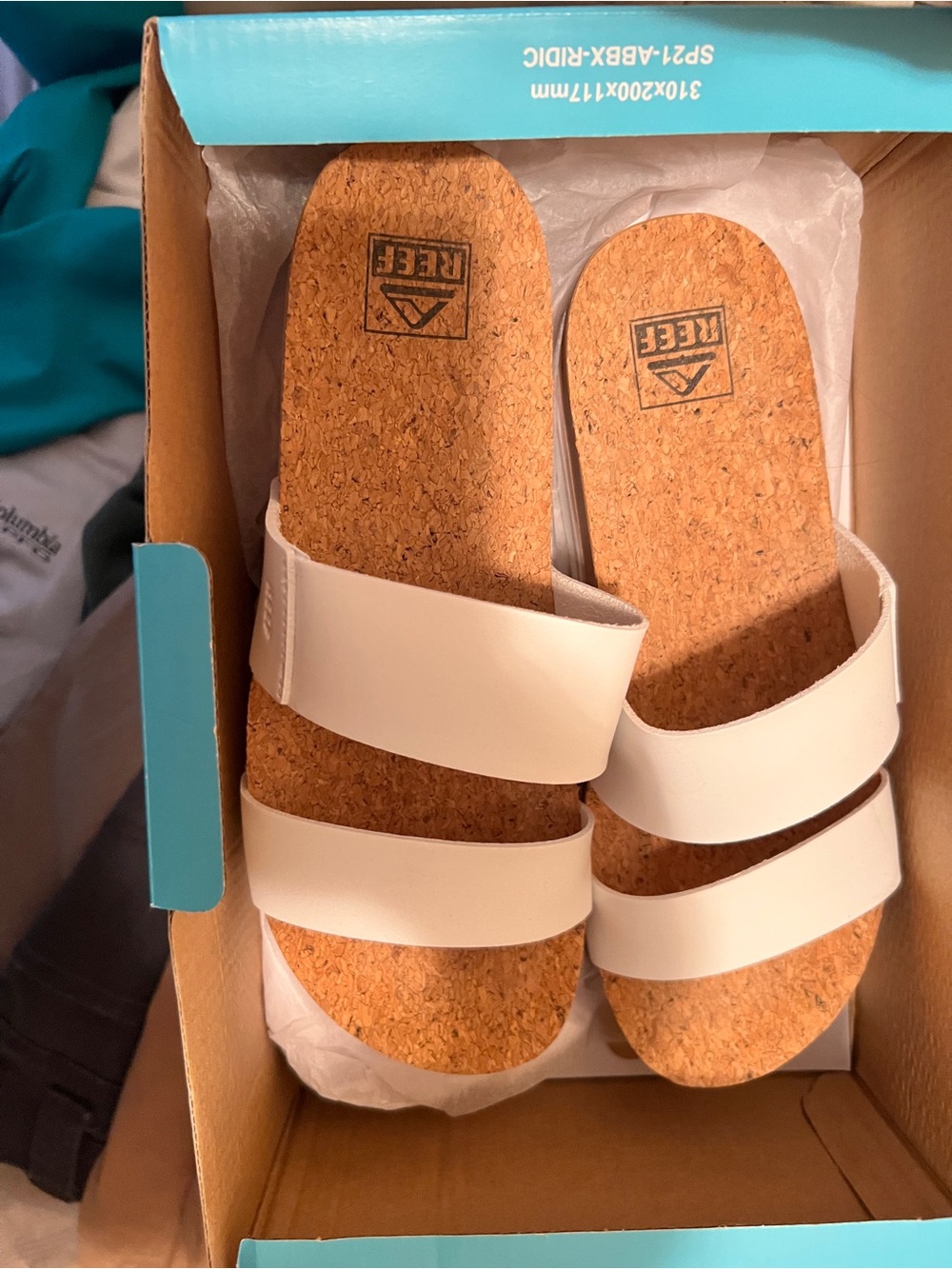 Reef Cloud Double-Strap Cushion Vista Hi Slides in White
